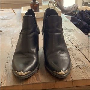 Black Bootie - Wide Heal - Western Cowgirl Style